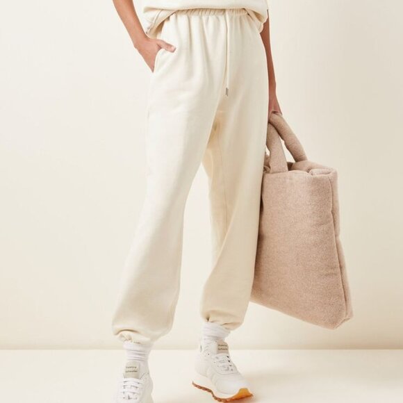 The Frankie Shop EUC Vanessa Sweatsuit - Hoodie AND Sweatpants in Vanilla - Picture 2 of 14